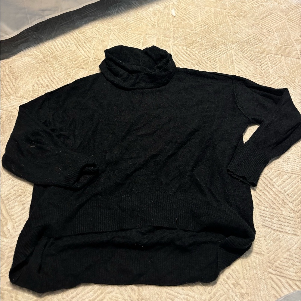 American Eagle Outfitters Black Turtleneck Sweater
